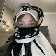 Николас Дрейк